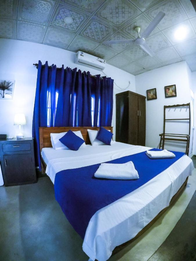 Mirissa Blue Whale Holiday Hotel Kültér fotó